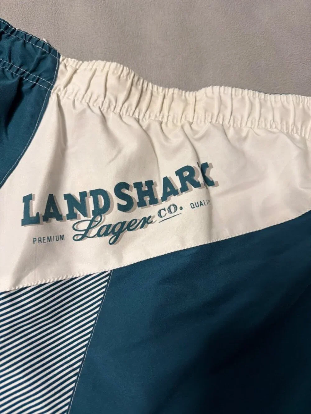 Landshark Lager Mens Swim Trunks Board Shorts L Teal & White Drawstring Waist‎